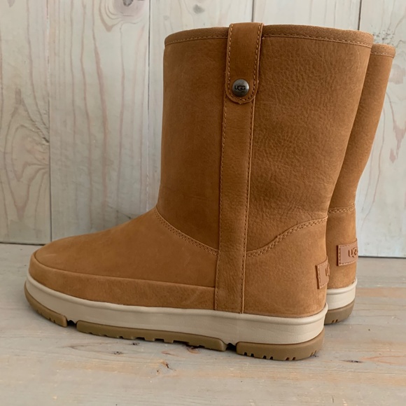 ugg classic short weather chestnut new boots - Picture 6 of 6